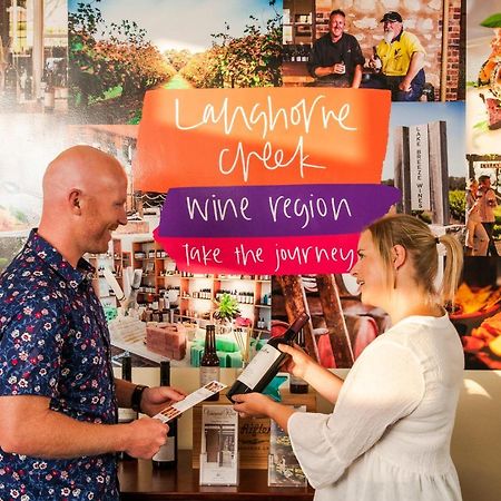Strath Motel Strathalbyn Bagian luar foto