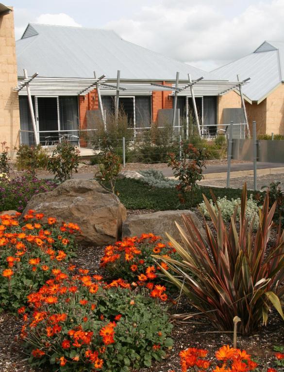 Strath Motel Strathalbyn Bagian luar foto