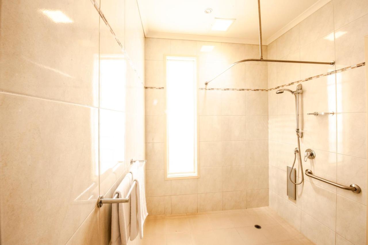 Strath Motel Strathalbyn Bagian luar foto